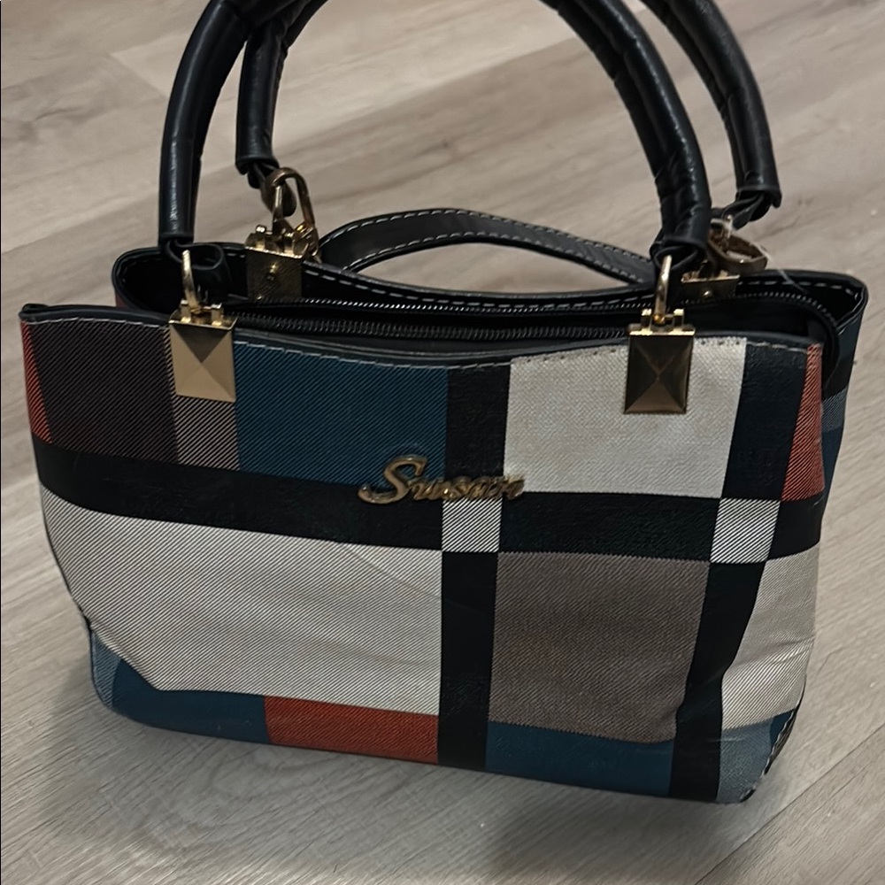 Stylish Multicolor Handbag - Picture 1 of 4